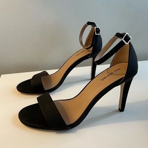 Spring ankle strap heel